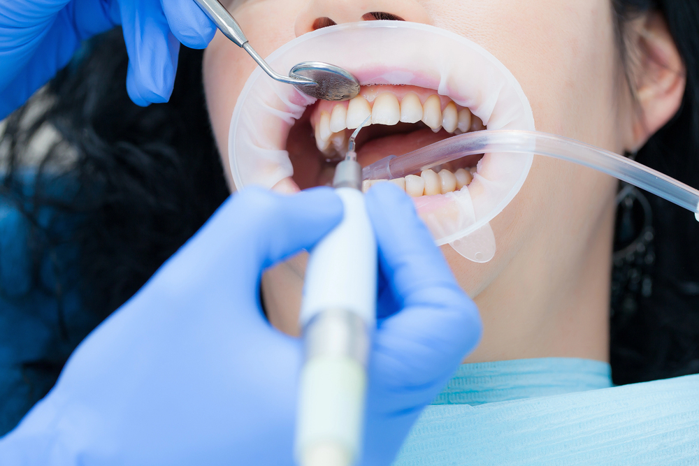 Economic Impact of Dental Clinics on Australian